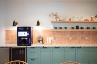 Casita Verde - near Q2 and Domain - Boats for Rent - 8