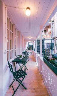 Backyard Tbilisi 2 Bedroom apartment - 8