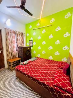 Shivalay paying guest house - Varanasi - 8