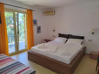 Esperides Hotel - 9