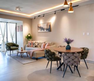 NEW Luxury 2BR Apartment with Gym, Rooftop Pool, Sauna, Longe, Sky View in Downtown - 6