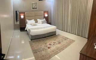 شقق روز السفارات للشقق المخدومه اقتصادي - Riyadh - 1