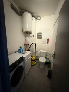 Cœur de ville au 1er 66M2, vu sur la place - 1