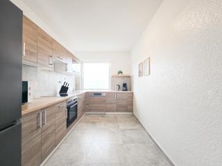 Tolstov Apartments - 3 Room Apartment - Balcony - Kitchen - Washing machine - next to Cologne - Frechen - 6