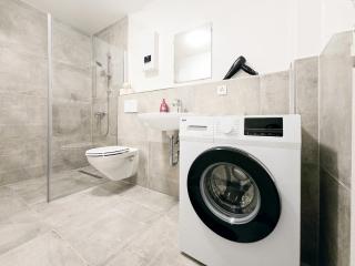 Tolstov Apartments - 3 Room Apartment - Balcony - Kitchen - Washing machine - next to Cologne - Frechen - 3