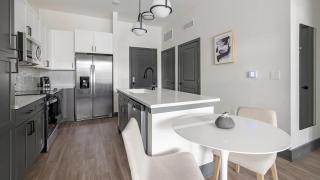 Southbank Apartments by Landing - 4