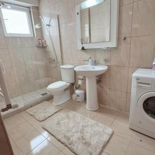 Explore and Relax 1BR apartment - 4
