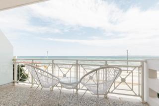 Manda Ray 1 Seafront Apartment Endless Blue Views - Peraia - 0