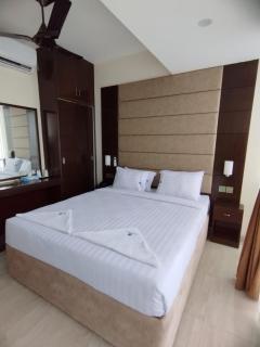 White Park Hotel & Suites - Chittagong - 7