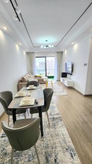 Executive 2 bedroom Apartment in Kilimani Nairobi - 1