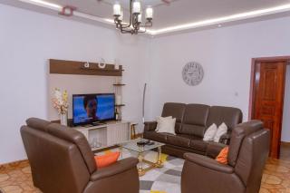 Stuttgart Apartment at Rsidence BAHO Comfort, Elegance Tranquility - 1