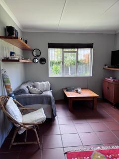 Jasmine Cottage - Cool cottage, hot location - 1