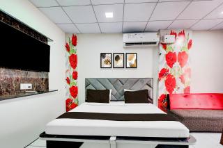 SPOT ON 7 Star Guest House - Hisār - 6