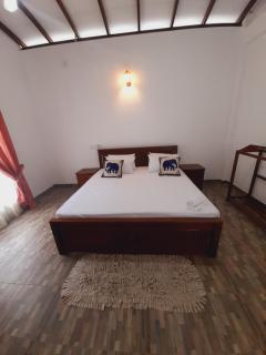 Forest Edge Villa - Kandy - 8