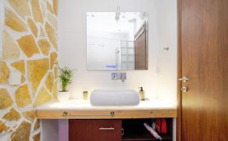 MELISSA - a lovely apartment & patio, Varnava, Pagrati - 5