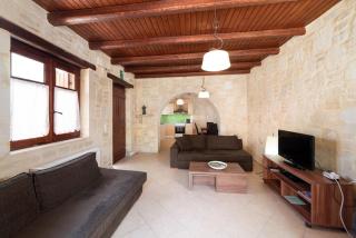 Exclusive villa with big terraces & private pool - 0