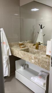 Lady Laura Hotel - - 1