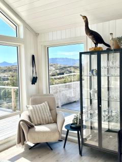 Modern Cottage central Lofoten, amazing view! - 7