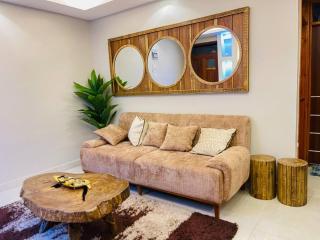 Luxurious Cozy Apartment - 7