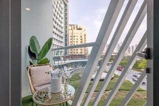 Luxury Palm Studio - Skyline Views - Rooftop Pool & Beach Access - 5