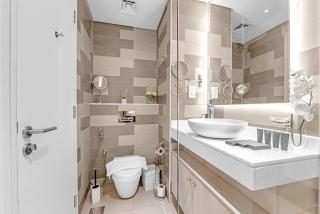 Luxury Palm Studio - Skyline Views - Rooftop Pool & Beach Access - 4