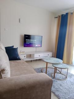 Serene 2BR Getaway with Stunning Hill Views - Machakos - 6