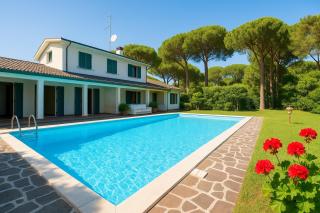 Villa by the Sea and Pool - 0