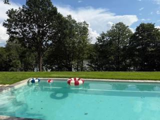 Kalbornia LAKE & POOL HOUSE by JWPM - 8