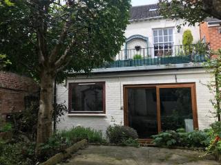 Castle Donington 5 Bed House 2 Baths Near EMA And Donington Park - 6