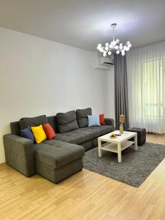 Whome in EXPO Resident - 9