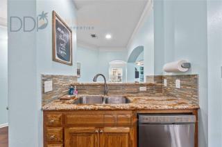 Legacy Villa 1501 - 5