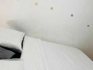 Chambre pinselc - Montereau-faut-Yonne - 0