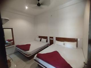 Tanisha inn - 2