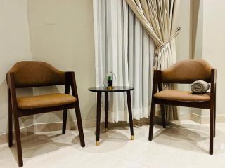 Downtown Serene - A Luxury Suite in B3 Heights with Gym - Rawalpindi - 5