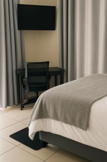 46 On Aries Studio Apartment - Northwold - 5