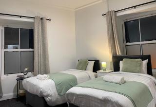 Budget Rooms - 9