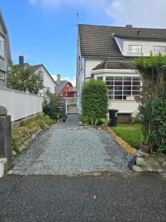 Charming central house with parking - Stavanger - 9