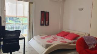 CANNES Un pied dans l'eau, Un pied en ville - 9