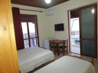 Vila Dhipali - Sarandë - 0