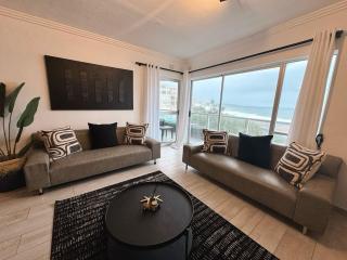Seascape - Ocean View, Beachfront Apartment - Ballito - 9