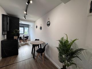 AFI Apartments - 4