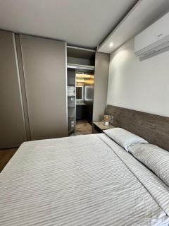 Sea view Gzira Seafront luxury 3-bedroom Apartment - 3