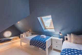 Holmwood by Keepers Cottages - Walmer - 3