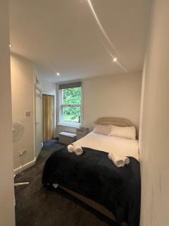 Cozy hotel-style city apartment with free parking - Amley - 1