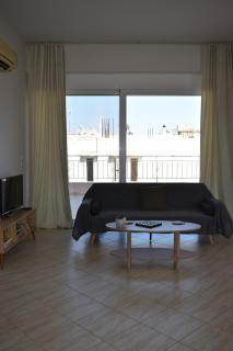 Chalou Stay - Comfort Near Airport - Artemida - 1