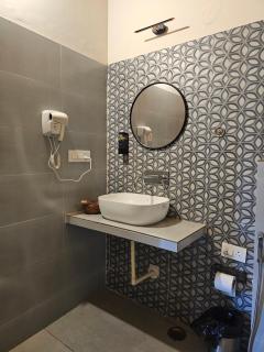 ilika Resort, Pauri - 3