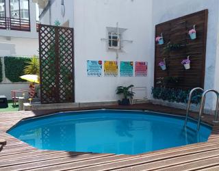 Happy Day Suite Hostel - 0