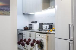 C-premium Apts 100m From Beach And City Centre - 6