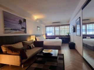 Somewhere to Escape - Hometel - 7