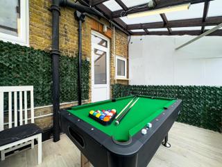Snooker & serenity- Garden stay - 8